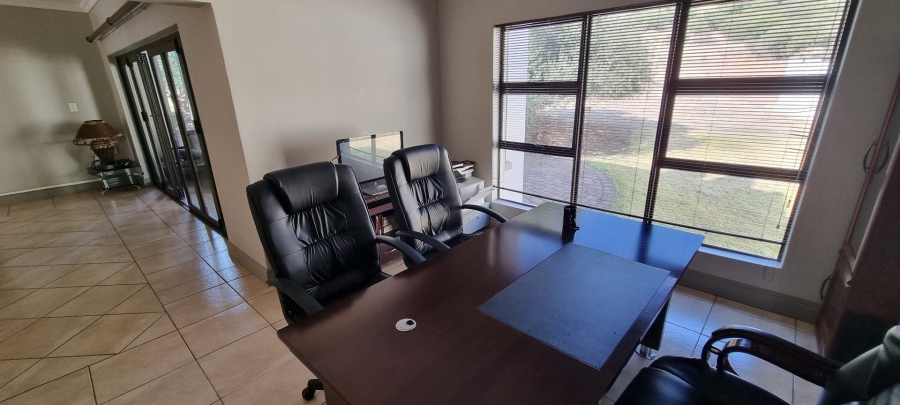 4 Bedroom Property for Sale in Woodland Hills Free State